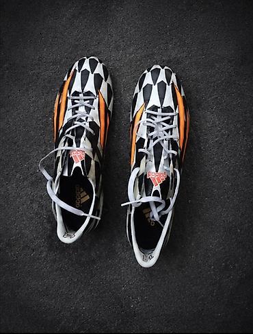 адидас: Super ideal veziyyetde adidas butsu orginal 41 razmer 1 defe geyinilib — 1