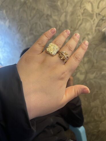 бриллиантовое кольцо цена бишкек: Продаю золотые кольца Россииские585 пробы, желтое вес 2.85, и красное