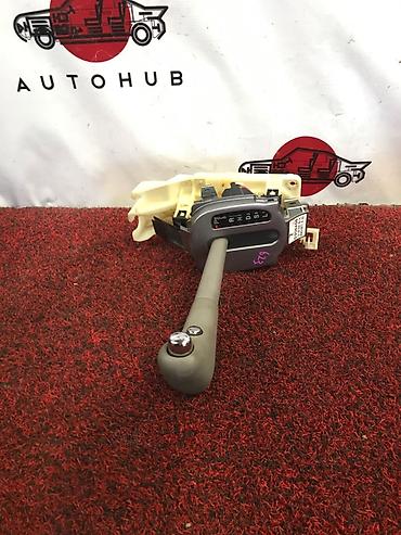 Селектор АКПП Mazda Demio DW3W, 1.3/1.5, 2001 г. (б/у) - Оригинальный
