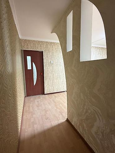 elite hause: 3 комнаты, 58 м², ул. Масалиева-Монуева, 104 серия, 1 этаж — 3