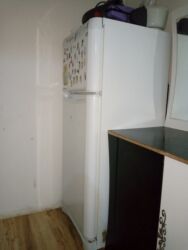 iphone 17 qiyməti: Normal soyuducudu yalniz buz yerin soyudur usdundəki mator təzədi