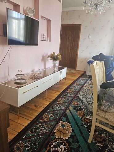 bakı şəhəri nizami rayonu m.abbasov küçəsi 13: Бахар 4 комнаты, 120 м², Нет кредита, Средний ремонт