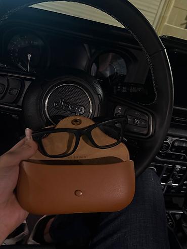 su traplari: Rayban . 2 həftədi alınıb. Demək olar ki, istifadə olunmayıb. Yenidən — 2