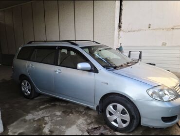 Toyota: Toyota Corolla: 2005 г., 1.6 л, Механика, Газ, Универсал