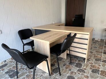 Dönər aparatları: Ofis uçun masa desti 499m unvan Heydər Ə. Məscidinin yani