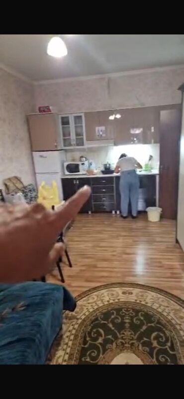 подселение квартира бишкек: 2 бөлмө, Риелтор, Чогуу жашоосу жок, Толугу менен эмереги бар