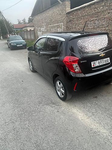 Chevrolet: Chevrolet Spark: 2015 г., 1 л, Автомат, Бензин, Хэтчбэк — 5