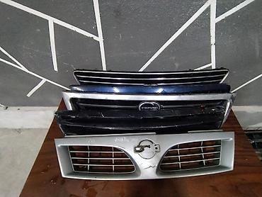 Решетки радиатора: Решетка радиатора 2000 г., Б/у, Оригинал — 5