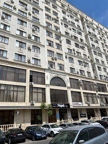 Продажа офисов: Продажа офисов 218 м², С ремонтом, С мебелью, Многоэтажное здание, 3 этаж — 2