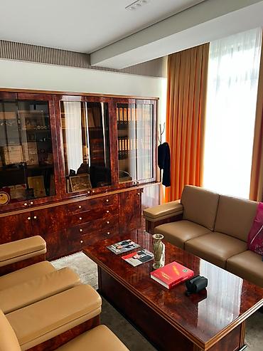 фирмы: Продажа офисов 200 м², С ремонтом, 1 этаж — 3