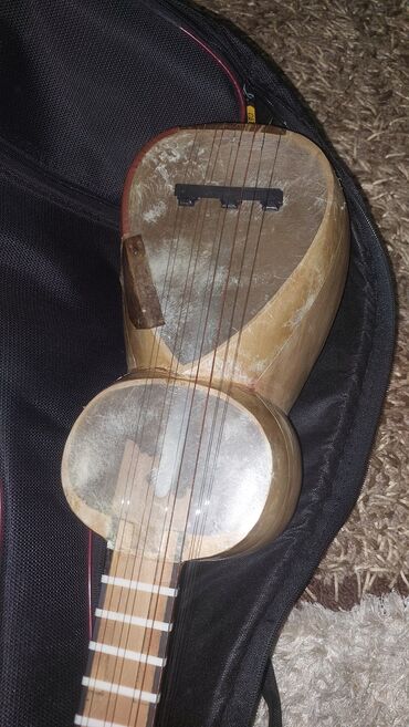 Nağara: Məhsul: Tar (Azərbaycan milli simli musiqi aləti) Təsvir: - 11 simli