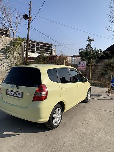 honda prilud: Honda Fit: 2002 г., 1.3 л, Автомат, Бензин, Хэтчбэк — 5