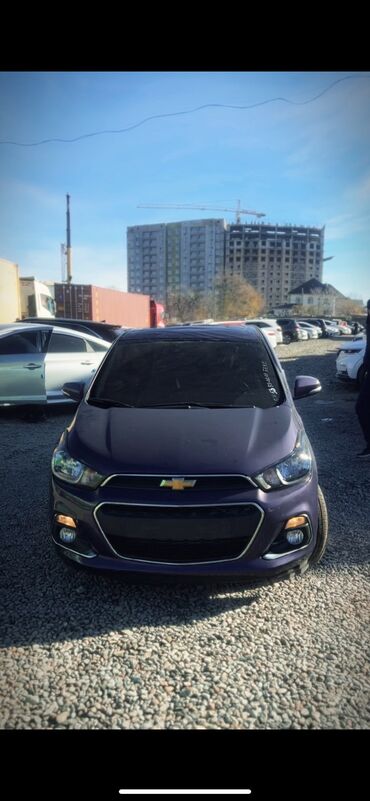 Chevrolet: Chevrolet Spark: 2016 г., 1 л, Автомат, Бензин, Хэтчбэк