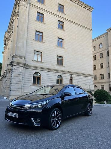 klas 6: Toyota Corolla: 1.6 l | 2014 il Sedan — 4