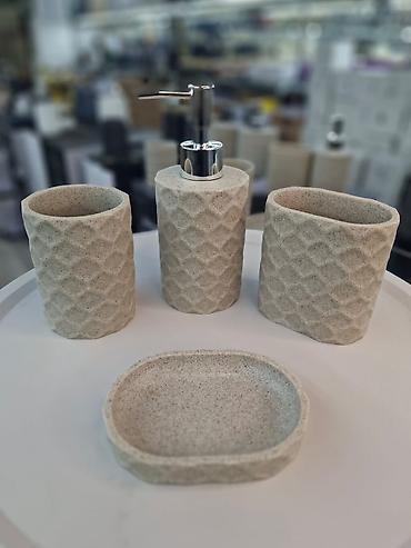firca desti: Hamam aksesuarları dəsti – dispenserli 4-lü set - Tərkib: maye sabun — 5