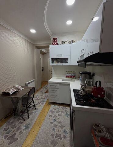 Balkonlar: 56 kv 2 otaq Əşyalı satılır kupca var 6/5i -da lalafo.az — 11 Balkonlar: 56 kv 2 otaq Əşyalı satılır kupca var 6/5i — 11