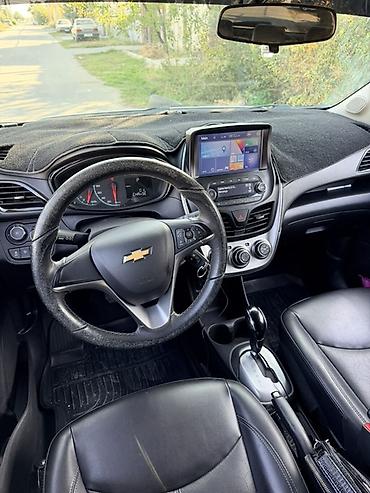 сиденья спарк: Chevrolet Spark: 2017 г., 1 л, Автомат, Бензин, Хэтчбэк — 10