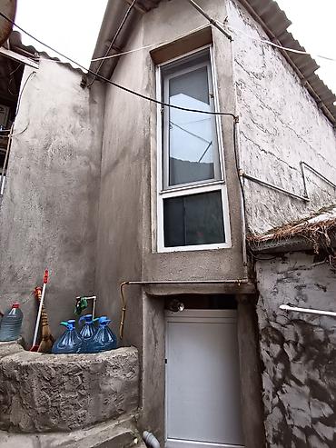Həyət evləri və villaların satışı: Bir həyətdə iki ayrı ev satılır hər ikisinində kamunal sayğacları — 3