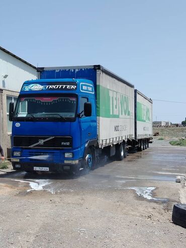 дом на колесах авто: Грузовик, Volvo
