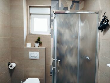 Turizam i odmor: Cera hedonic apartment je potpuno nov i luksuzno opremljen apartman — 16