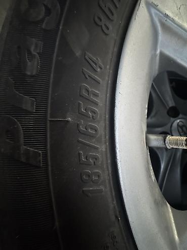 диски шыны: Шиналар 185 / 65 / R 14, Жай, Колдонулган, Комплект, Корея, Maxxis — 4