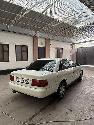 лак на авто: Audi A6: 1994 г., 2 л, Механика, Бензин, Седан — 4