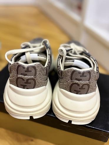 gucci ayaqqabı: Məhsul: Gucci GG Supreme qadın krossovkaları - Model: GG Supreme — 3