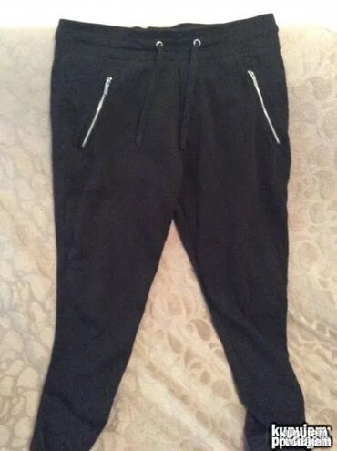 Trenerke: Original Tommy Hilfiger trenerka M Teget plava Polustruk 43-46cm na lalafo.rs — 12 Trenerke: Original Tommy Hilfiger trenerka M Teget plava Polustruk 43-46cm — 12