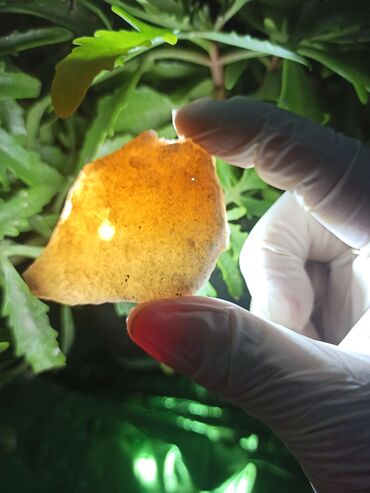 Dekorativ daşlar: İşıq keçirən Təbii Kvars daşı ✨💎 Qiymətlə bağlı maraqlananlar zəhmət — 1