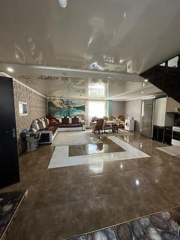 продажа гаражей бишкек: 5 комнат, 240 м², 8 соток, Селекционное, Собственник — 4
