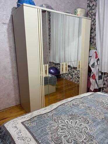 Yataq otağı dəstləri: Təknəfərlik çarpayı, Dolab — 4