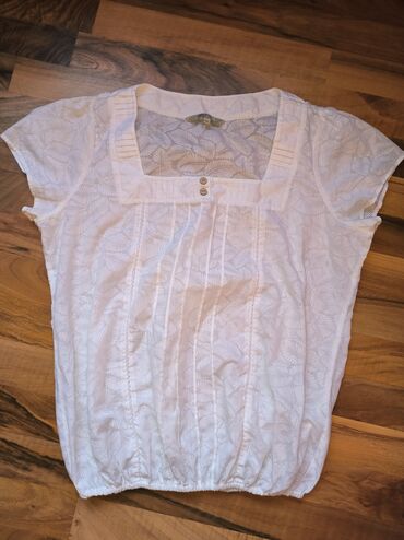 женская белая блуза: L (EU 40), XL (EU 42)