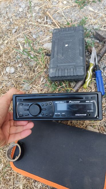 Мониторы: Salam idyal vəziyətdə akus disk