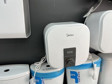 регулятор теплого пола: Электрический водонагреватель Midea - Компактный настенный бойлер