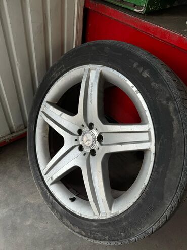 Колеса в сборе 275 / 45 / R 21, Зима, Б/у, Комплект, Внедорожные (АТ/МТ), Литые, отверстий - 5