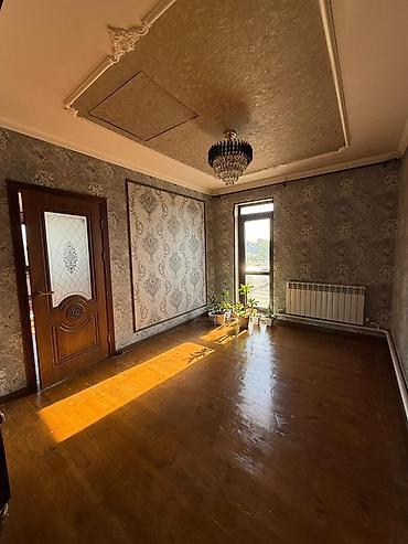 elegance stroy: Просторный частный дом с классическим интерьером. - Планировка: - — 10