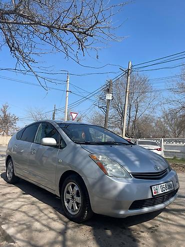 Toyota: Toyota Prius: 2006 г., 1.6 л, Вариатор, Гибрид, Хэтчбэк — 2