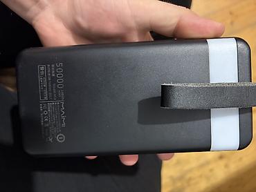 sud ceken: MAIMI 50000 mAh Powerbank Xüsusiyyətlər: - Tutum: 50.000 mAh (185 Wh — 2