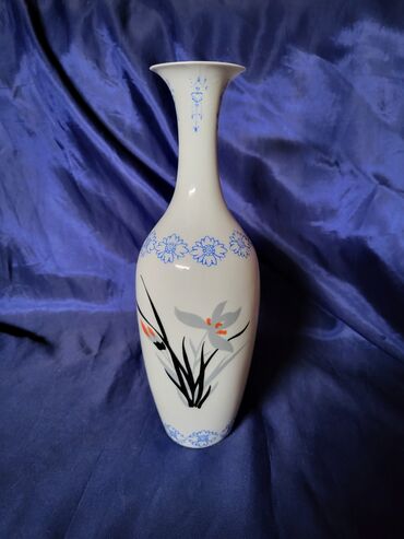 Vaze i saksije: Vaza, bоја - Šareno, Novo na lalafo.rs — 3 Vaze i saksije: Vaza, bоја - Šareno, Novo — 3