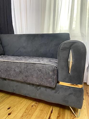 divan dəri: L‑şəkilli yumşaq künc divanı - Rəng: tünd boz/antrasit tonları - — 3