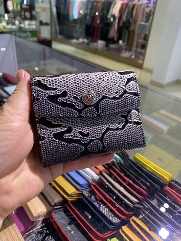 Кошельки: Маленькие кошельки — 12