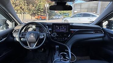 передо: Toyota Camry: 2021 г., 2.5 л, Автомат, Бензин, Седан — 8