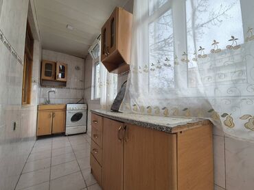 Köhnə tikili: Bakı, 3 otaqlı, Köhnə tikili, m. Həzi Aslanov, 65 kv. m — 11