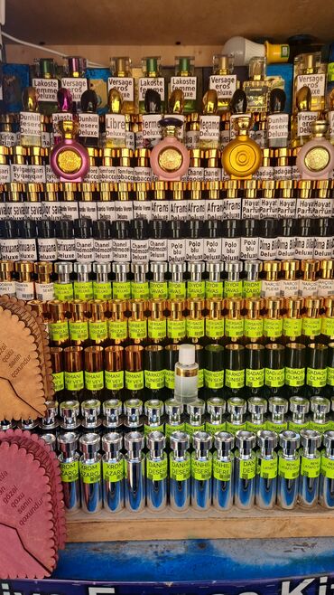 Парфюмерия: TM Parfum markasından olan bu uniseks ətirlər müxtəlif qoxu notları