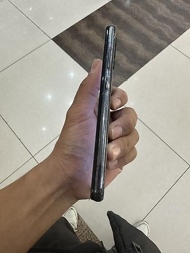 12 iphone pro: Смартфон Samsung (серия Galaxy A, черный цвет корпуса). Дисплей — 4