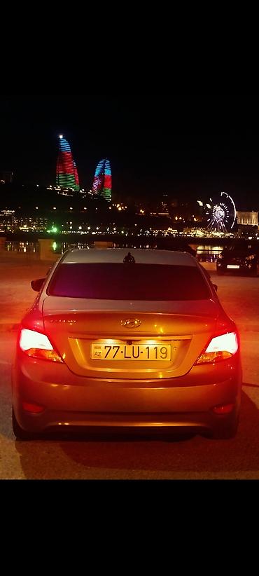 Hyundai: Hyundai Accent sedan - Kuzov: 4 qapılı sedan, boz rəng - Nömrə — 24