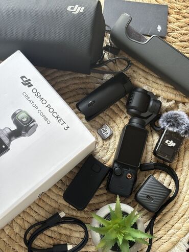 камера для блогера: Портативная экшн-камера DJI Osmo Pocket 3 Creator Combo в черном