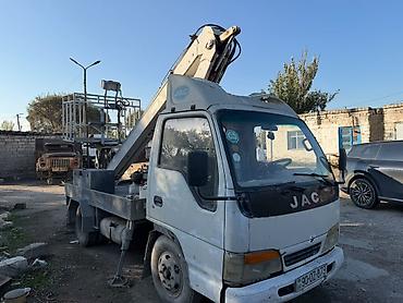 yuk kranı: JAC avtomaşın əsaslı səbətli avtokran (avtokaldırıcı) kran -12m - — 2