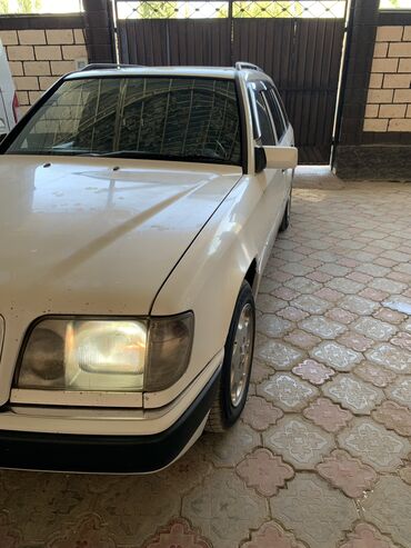 авто смарт: Mercedes-Benz 250: 1994 г., 2.5 л, Механика, Дизель, Универсал