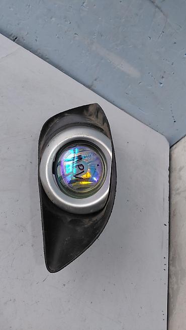 mpv: Правая противотуманная фара Mazda 2003 г., Б/у, Оригинал, Япония — 2